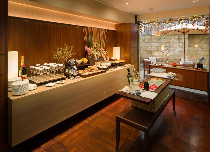 Buffet Photo